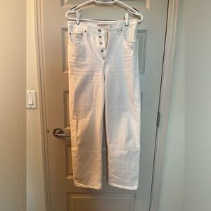 Levis Ribcage Ankle Straight Size 28 White